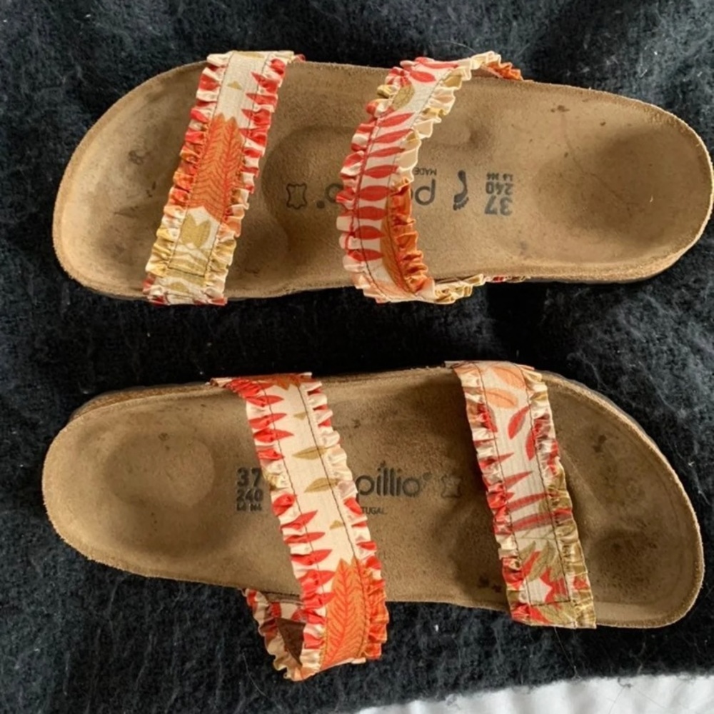 Floral Birkenstock’s